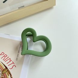 All-match Product Peach Heart Shark Clip Frosted (Color: Green)