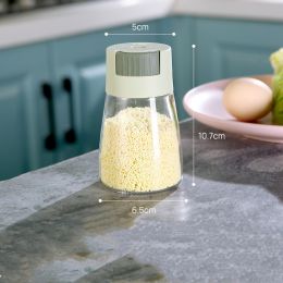 Measurable Control Salt Shaker Kitchen Sealed Glass Seasoning Jar (Color: Green)